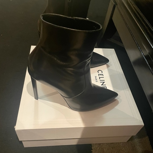 Fabulous Celine Ankle Boots - Picture 5 of 9